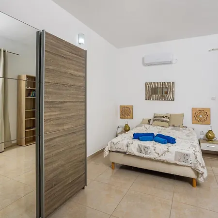 Villa Mosta * 모스타
