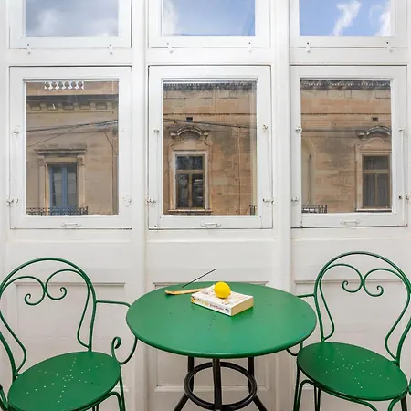 홈스테이 Villa Mosta *