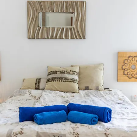 Villa Mosta Rum i privatbostad Mosta