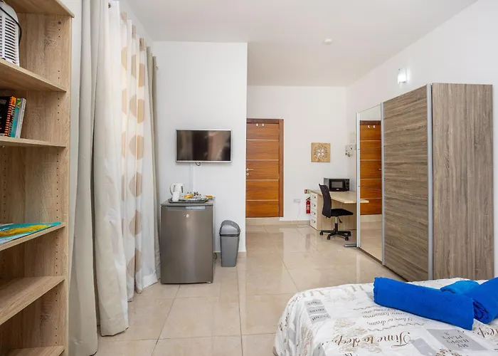 Villa Mosta Rum i privatbostad *